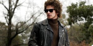 Hayden Christensen as the Bob Dylan-inspired Billy Quinn