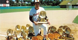 Brooks Robinson with his Gold Gloves