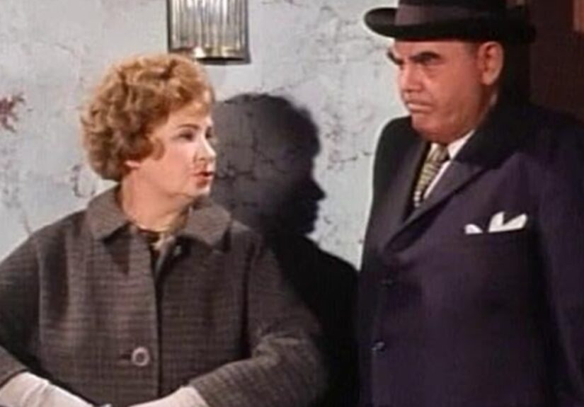 Hazel talks to a rich guy