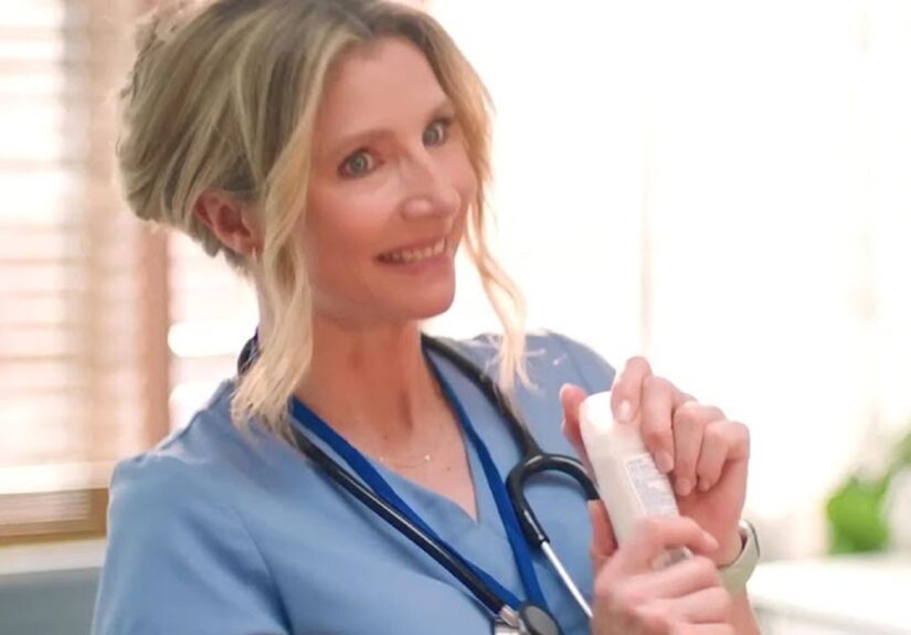 Sarah Chalke selling Secret